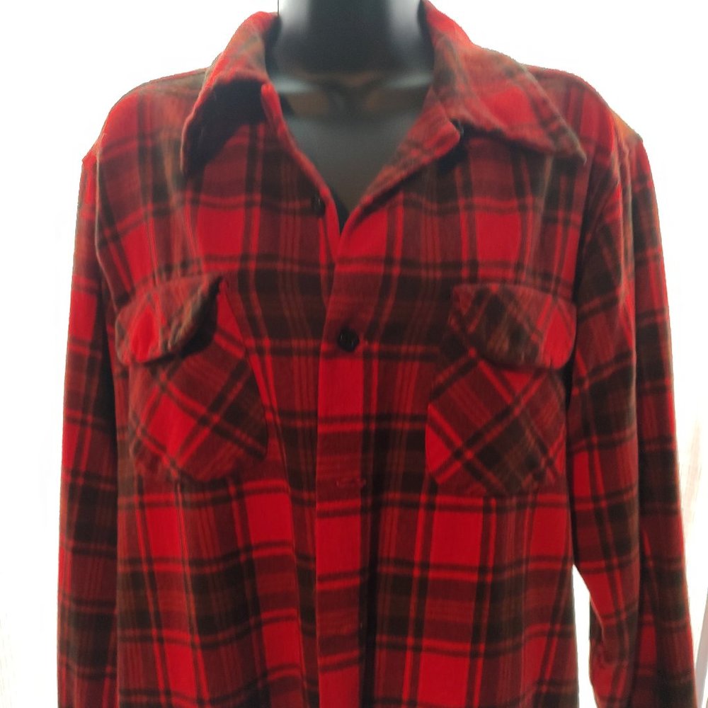 Vintage Pendleton Men's Large Wool Flannel Shirt